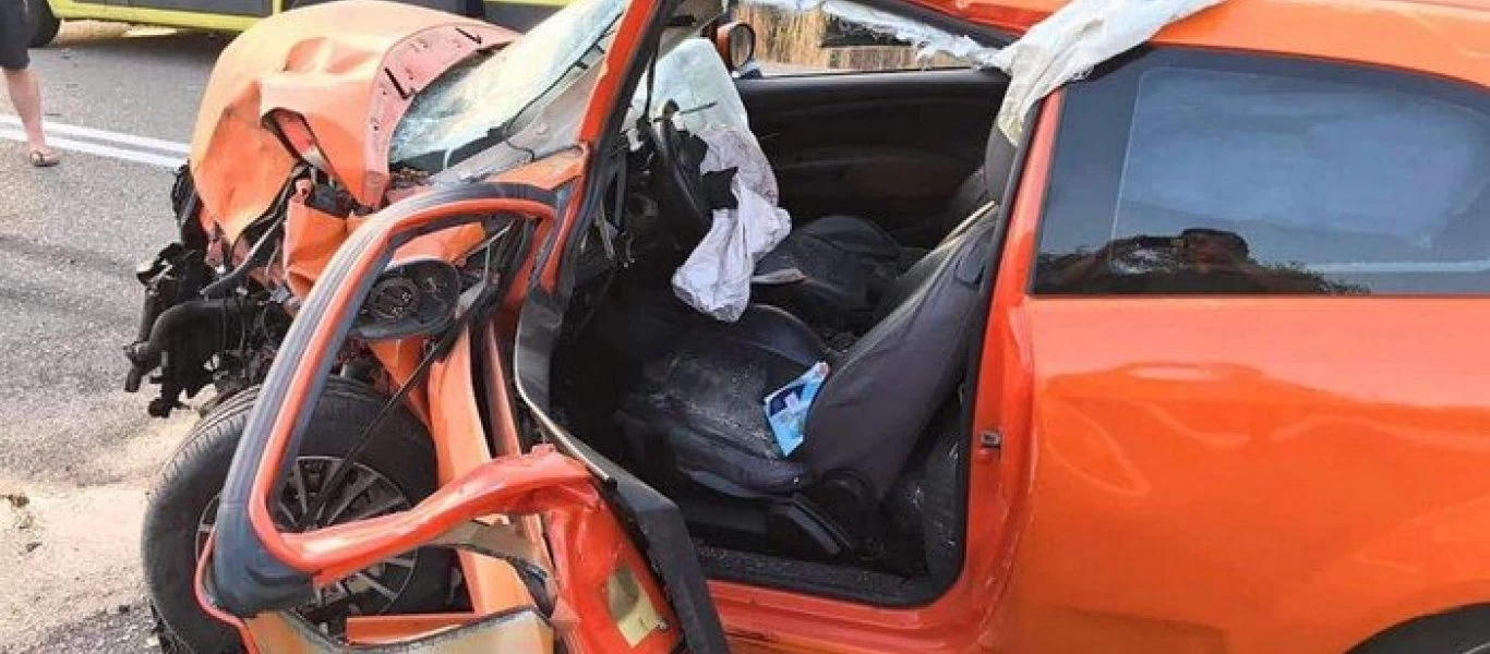 Θανατηφόρο τροχαίο στη Φωκίδα - Νεκρός ένας 38χρονος (φώτο)